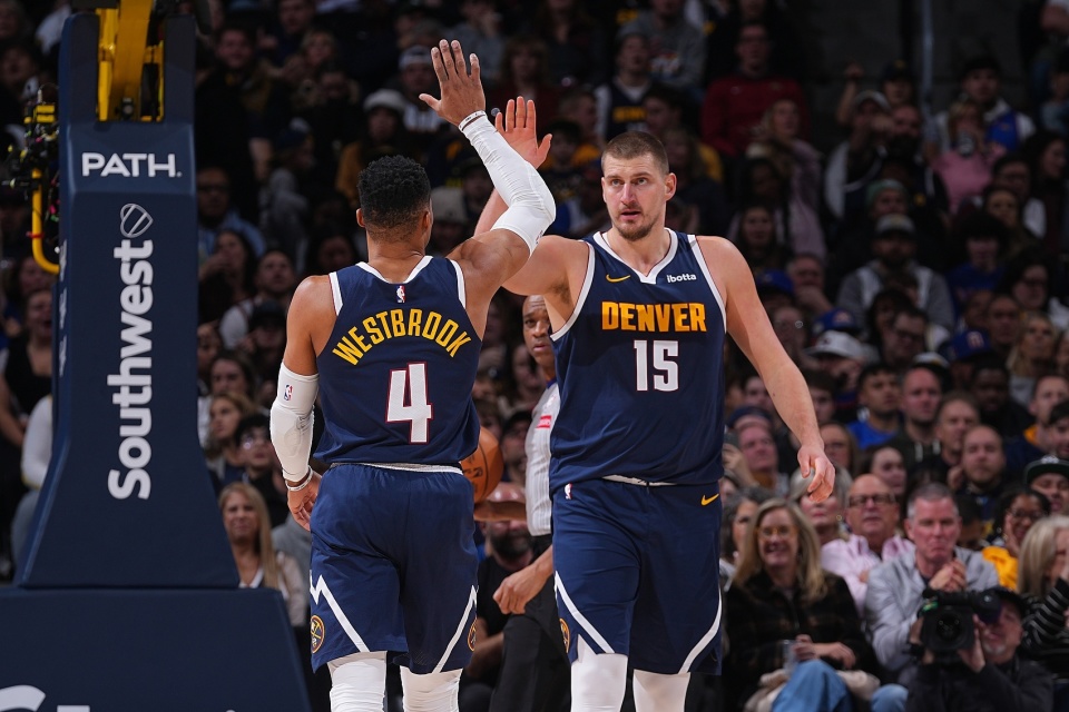 [亚冠]林加德两射一传 上海海港不敌首尔