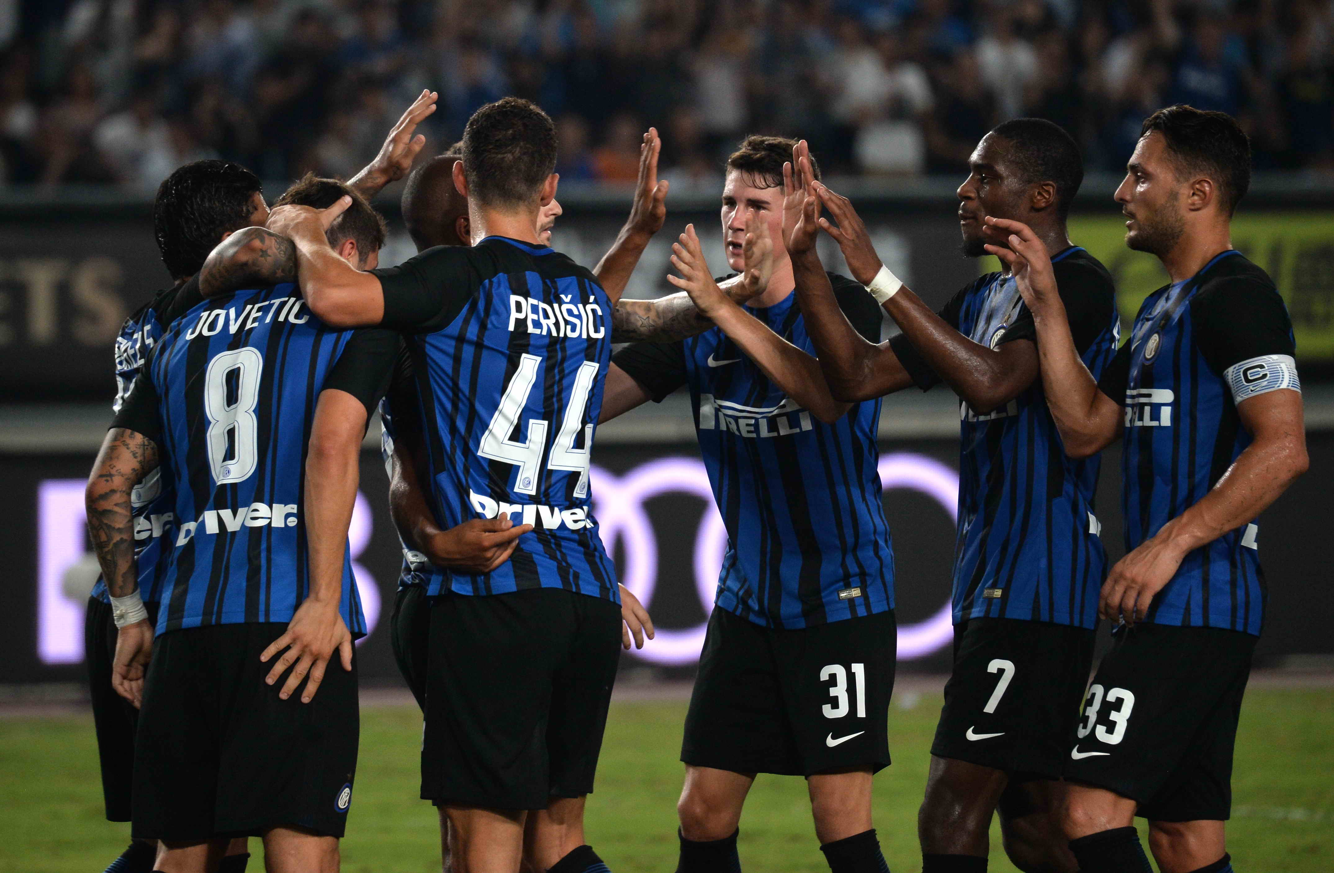 拜仁将创下德甲44轮连续领跑纪录，打破自己1973年创造的纪录