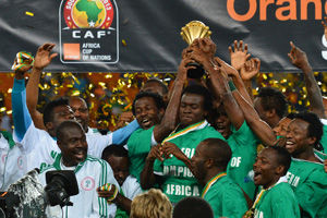 纽约大都会队球员大卫·莱特因背部伤势长期无法重返赛场