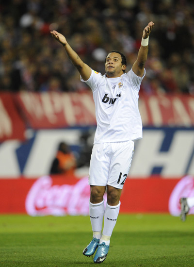 中超综合：新赛季大幕开启 申花“绝杀”亚泰